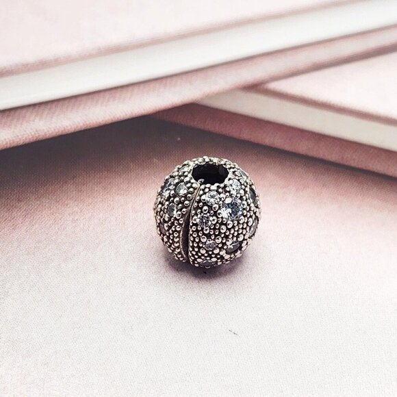 Pandora Cosmic Stars Clip Clear CZ Sparkly 925 Sterling Silver Charm Authentic - Picture 2 of 4